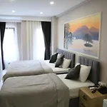 Atık Hotel